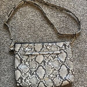 Jessica Simpson Black and Cream Snakeskin Crossbody Bag